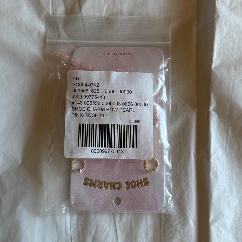 Anthropologie Pearl Pink Bow Shoe Charm Set Crystal Bow NWT - Picture 4 of 6